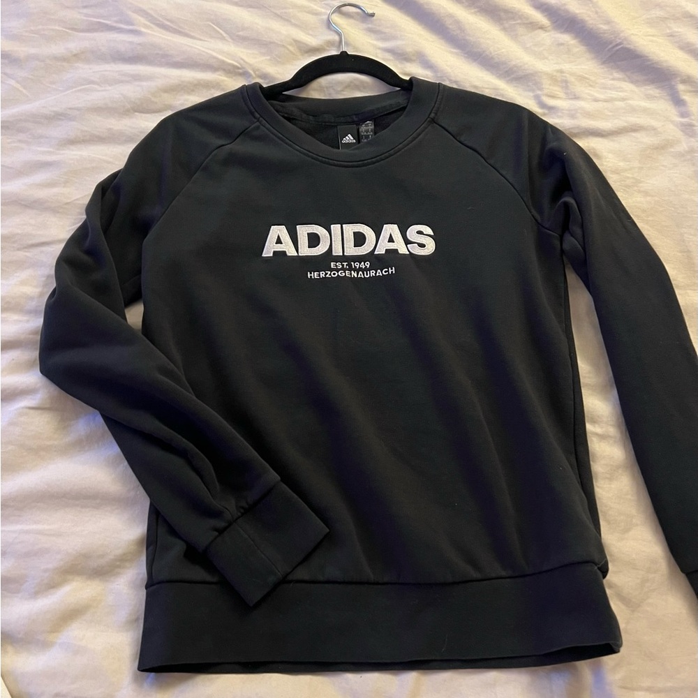 Adidas crewneck sweater